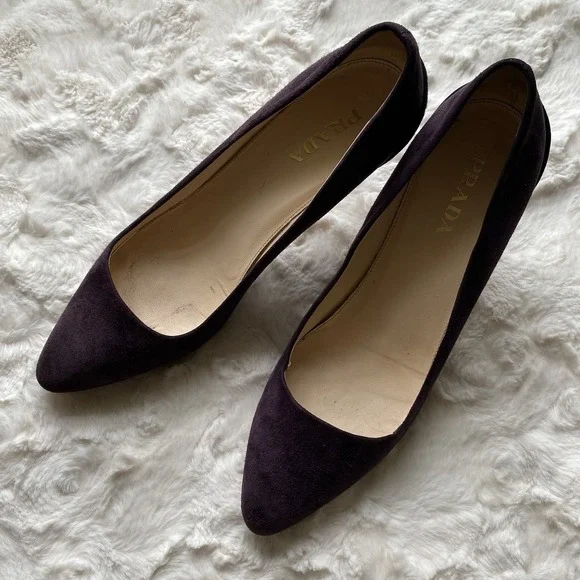 Prada Purple Suede Kitten Heel Pumps Size 38 US 7.5 Pointed Toe Luxury Italian - Picture 2 of 12